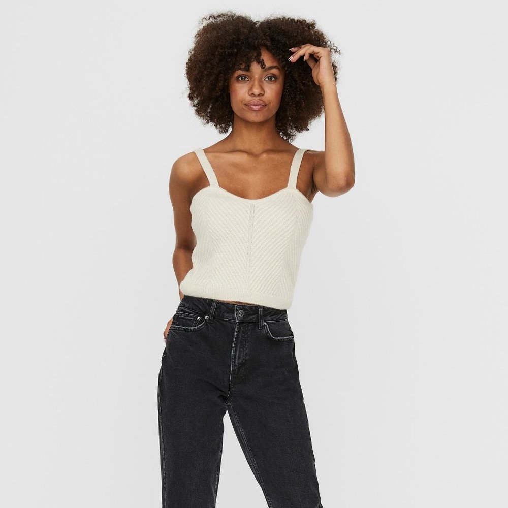 NWT Vera Moda Joleen Sweater Tank - Picture 4 of 8